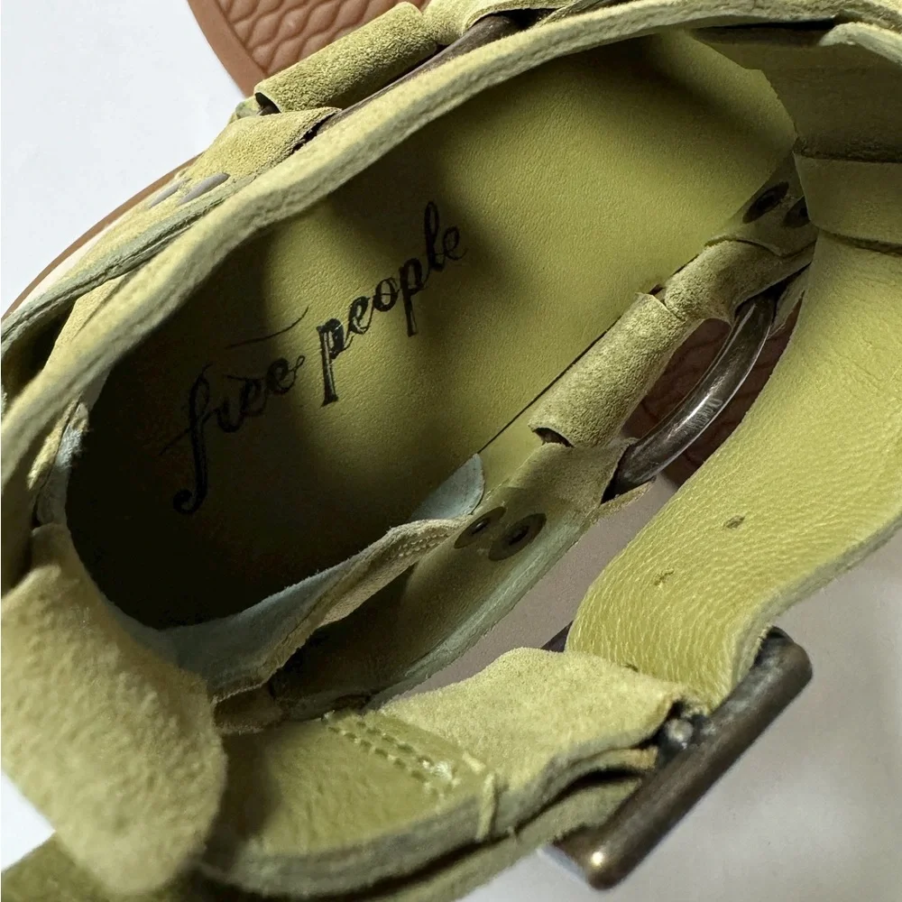 Bodhi Fisher Sneaker - Picture 3 of 3